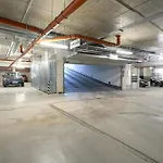 Cozy Studio With Balcony And Free Garage By Noclegi Renters